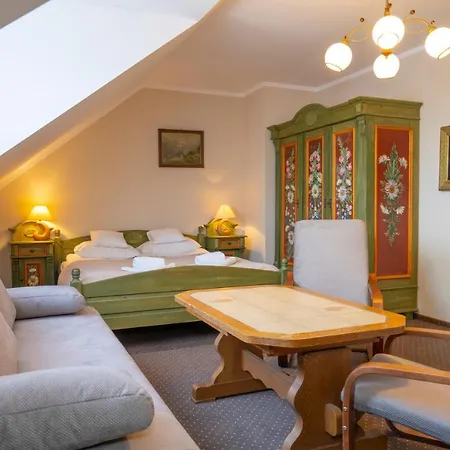Diament Hotel